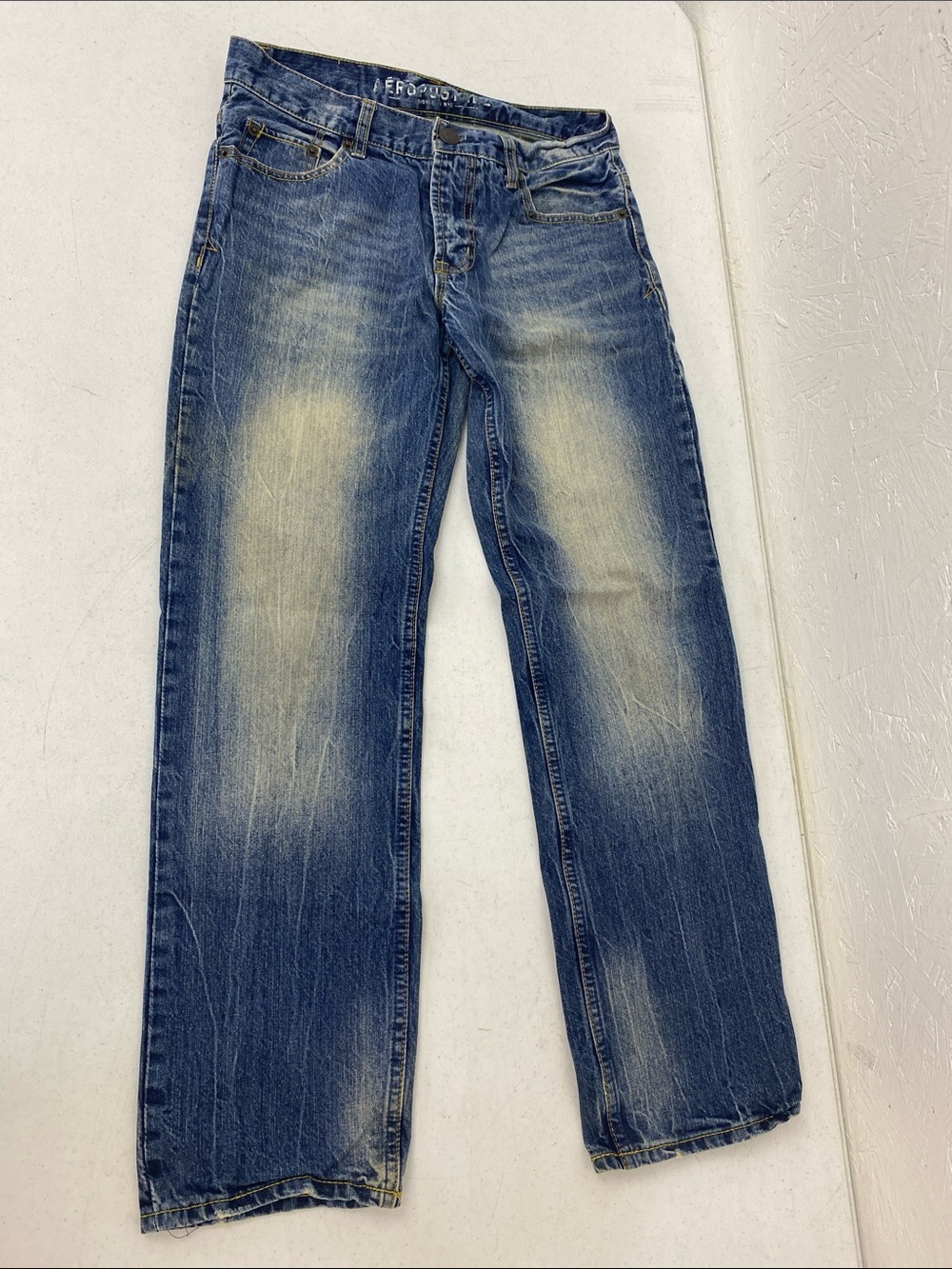 Aeropostale Men's Distressed Blue Straight Jeans
